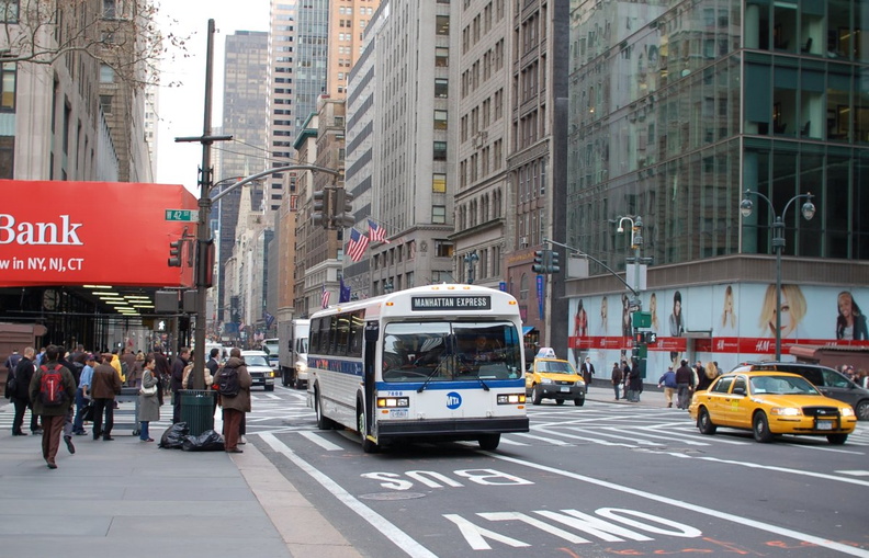 Ex-LLE MTA Bus MCI Classic 7888 @ 42 St &amp; 5 Av (Manhattan Express) [it'd be nice to know the route...]. Photo taken by Brian