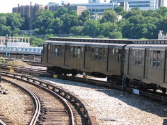 IMG_4176 - rear of the train @ 207 St Yard
