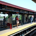 Gun Hill Rd (2/5). Platform level. Photo taken by Brian Weinberg, 5/13/2007.