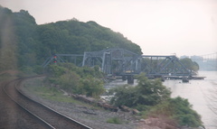 Inwood Movable Bridge @ Spuyten Duyvil. Photo taken by Brian Weinberg, 5/17/2007.