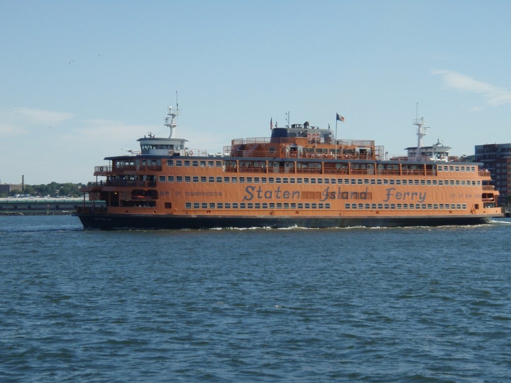 Photo taken by Pelham R62A, 7/12/2007.