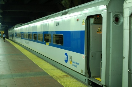 Metro-North Commuter Railroad ex-West of Hudson nee-East of Hudson Shoreliner/Comet II coach 6176 &quot;Samuel Morse&quot; @ Gra