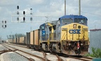 CSX GE C40-8W 7826 and 7707 @ Hialeah. Photo taken by Brian Weinberg, 9/12/2007.