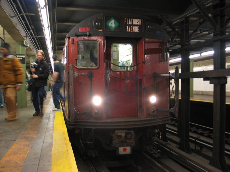 R-33WF 9310 @ Winthrop St on a MOD trip. Photo taken by Brian Weinberg, 12/21/2003.