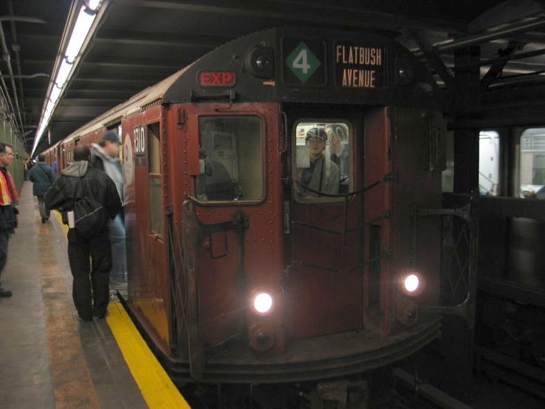 R-33WF 9310 @ Winthrop St on a MOD trip. Photo taken by Brian Weinberg, 12/21/2003.
