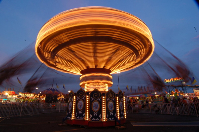 A ride at &quot;State Fair Meadowlands&quot;. Photo taken by Brian Weinberg, 7/4/2006.