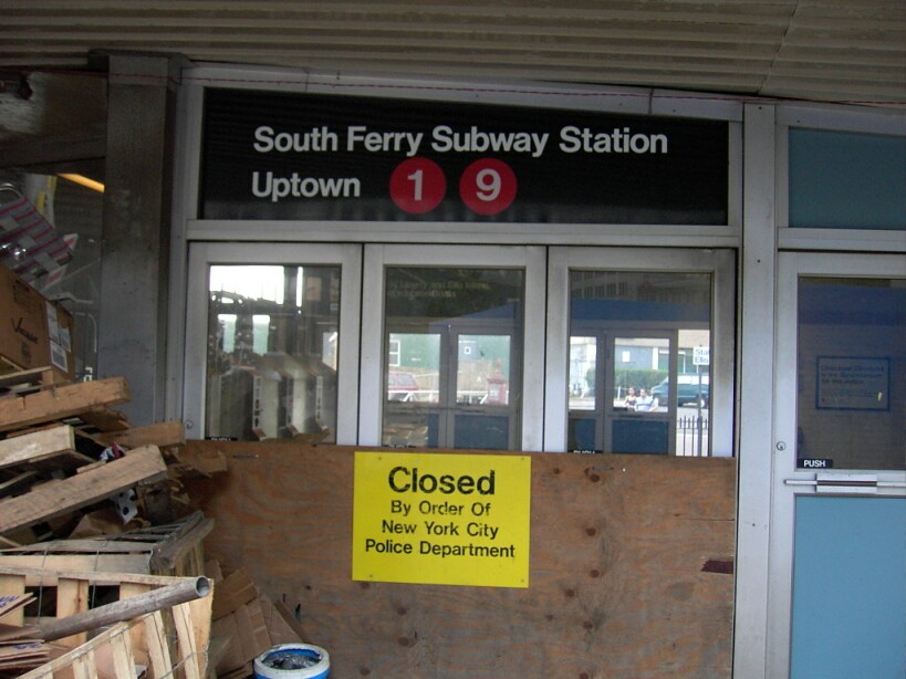 South Ferry (1/9). Station was closed due to 9/11. Photo taken by Brian Weinberg, 6/30/2002.