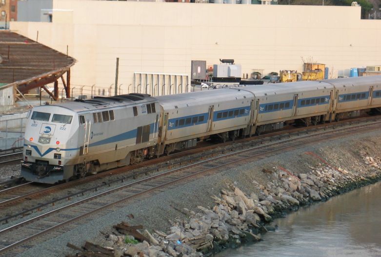 MNR P32AC-DM 222 @ Marble Hill (Hudson Line). Photo taken by Brian Weinberg, 4/27/2004.