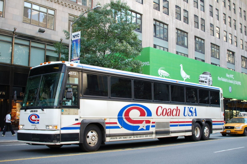 CoachUSA / Cape Transit Corp. (Pleasantville, NJ) MCI 4572 @ 42 St &amp; 5 Av. Photo taken by Brian Weinberg, 7/24/2006.