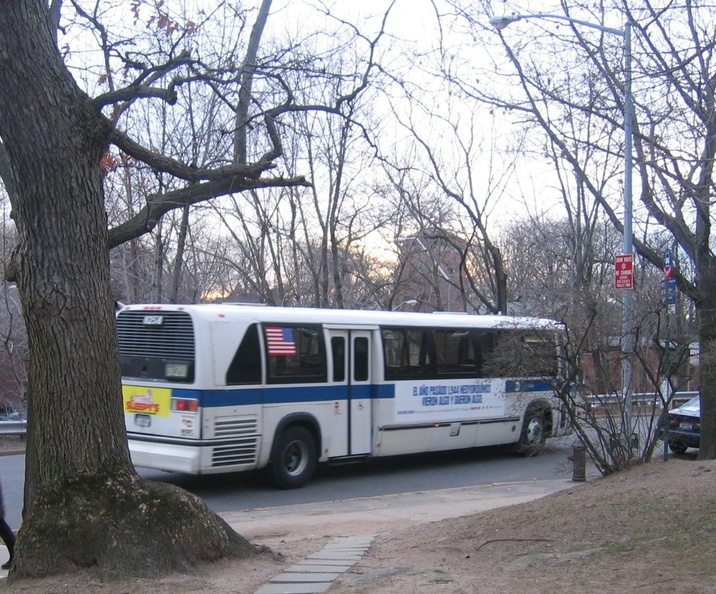 NYCT RTS 8258 @ Henry Hudson Parkway South and 246 St (Bx20). This is one of only two RTS buses left at Kingsbridge Depot. Photo taken by Brian Weinberg, 1/17/2008. IMG_4879a.jpg