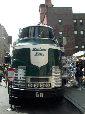 1939 GMC Futurliner GM-7 @ New York Transit Museum Bus Festival (BusFest) 2001. Photo taken by Brian Weinberg, 7/4/2001.
