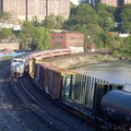 MNR P32AC-DM 212 @ Broadway Bridge. Photo taken by Brian Weinberg. 5/19/2003.
