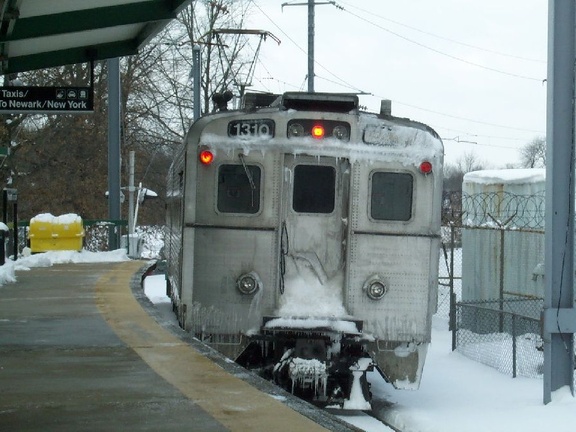 DCP_0189 | NJT Arrow III 1310 (The Dinky) @ Princeton Jct. Photo taken by Brian Weinberg, 12/31/2000.