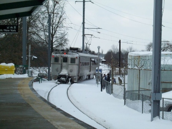 DCP_0191 | NJT Arrow III 1310 (The Dinky) @ Princeton Jct. Photo taken by Brian Weinberg, 12/31/2000.