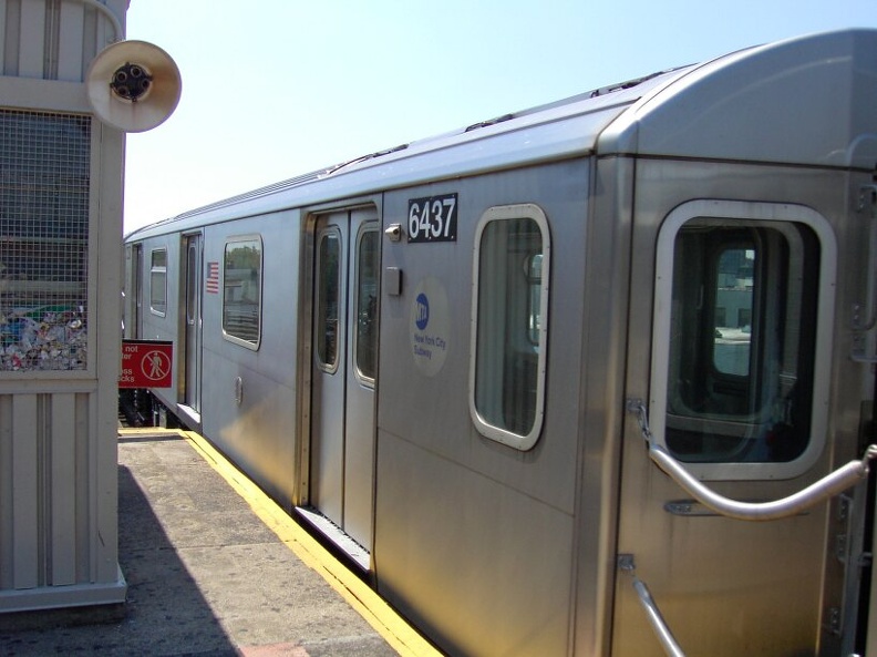 r142-6437a