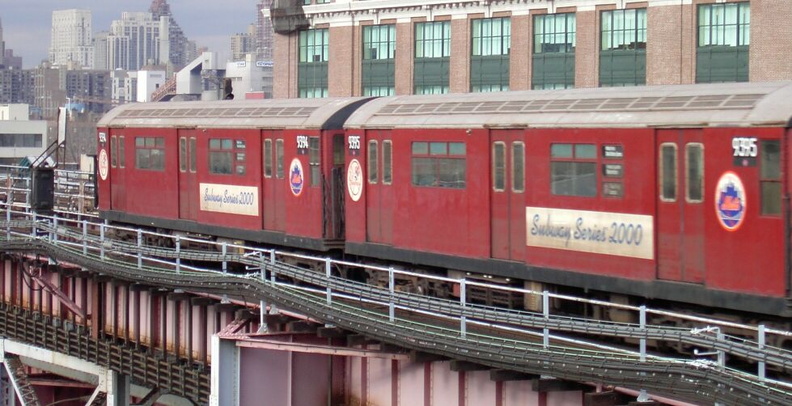 R-36WF 9394 @ Queensboro Plaza (7). Photo taken by Brian Weinberg, 01/09/2003. PDRM1567a.jpg