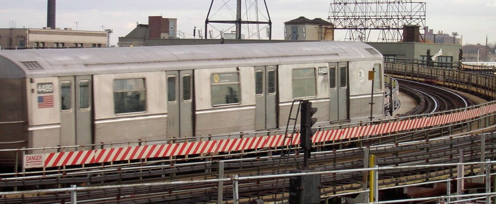 R-40M 4489 @ Queensboro Plaza (N). Photo by Brian Weinberg, 01/09/2003.
