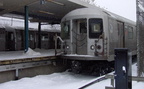 R-42 4698 @ Rockaway Pkwy (L). Photo taken by Brian Weinberg, 02/17/2003. This was the Presidents Day Blizzard of 2003.