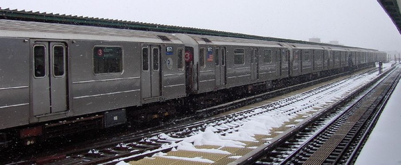R-62A 1872 @ Junius St (3). Photo taken by Brian Weinberg, 02/17/2003. This was the Presidents Day Blizzard of 2003.