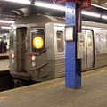 R-68 2560 @ 59 St - Columbus Circle (D). Photo taken by Brian Weinberg, 02/02/2003. (106kb)