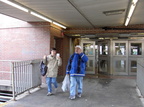 David Greenberger and Neil Weinberg at Metropolitan Av (M). Photo by Brian Weinberg, 11/27/2002. (106k)