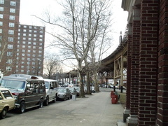 Gun Hill Rd (2/5). Photo taken by Brian Weinberg, 02/27/2001.