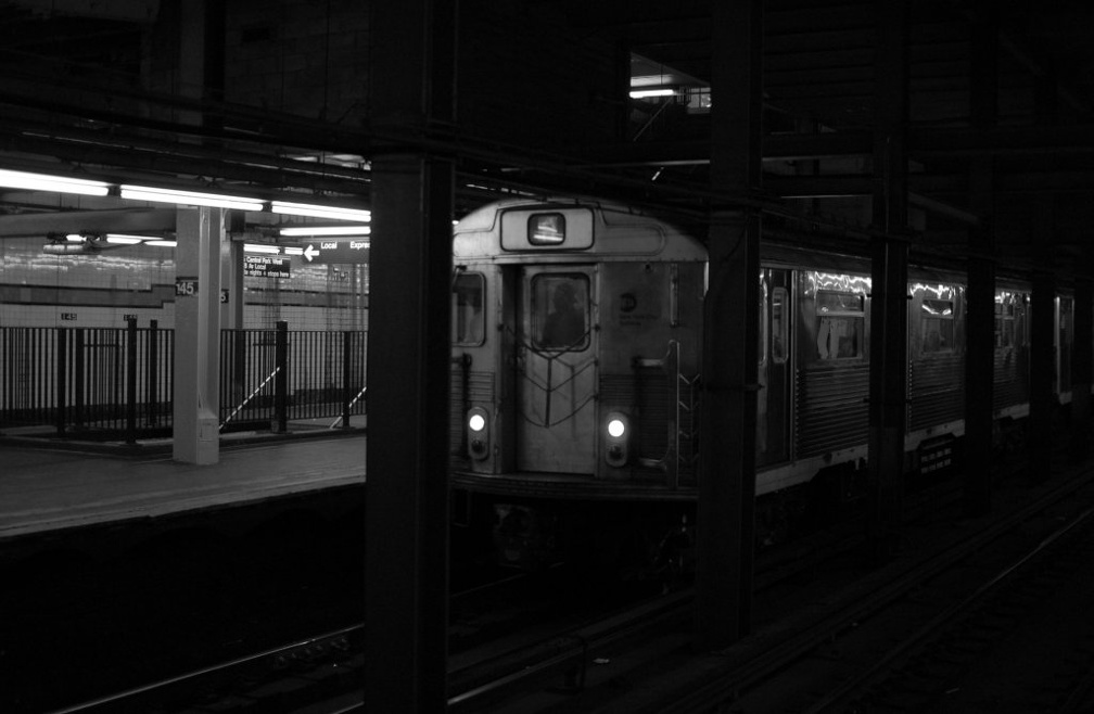 R-38 4026 @ 145 St (A).