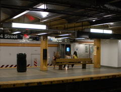 R-42 4661 @ 14 St (E)