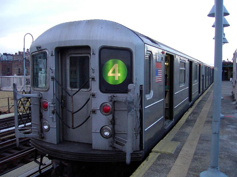 R-62 1601 @ 167 St (4). Photo taken by Brian Weinberg, 3/31/2003.
