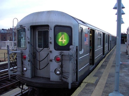 R-62 1601 @ 167 St (4). Photo taken by Brian Weinberg, 3/31/2003.