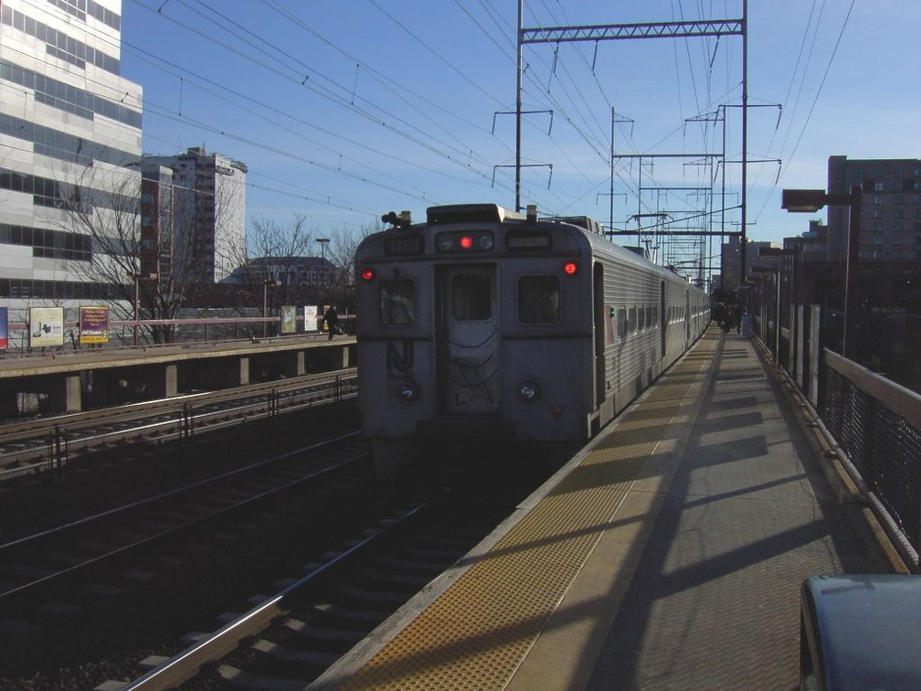 NJT Arrow III 1464 @ New Brunswick. Photo taken by Brian Weinberg, 3/14/2003.