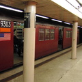 R-33ML 9303 @ Bowling Green (4/5). Photo taken by Brian Weinberg, 3/13/2003.