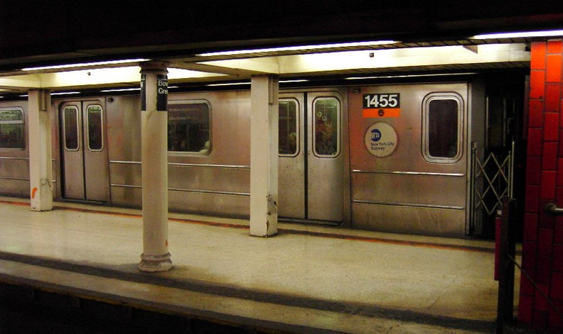 R-62 1455 @ Bowling Green (4/5). Photo taken by Brian Weinberg, 3/13/2003. PDRM2510.jpg