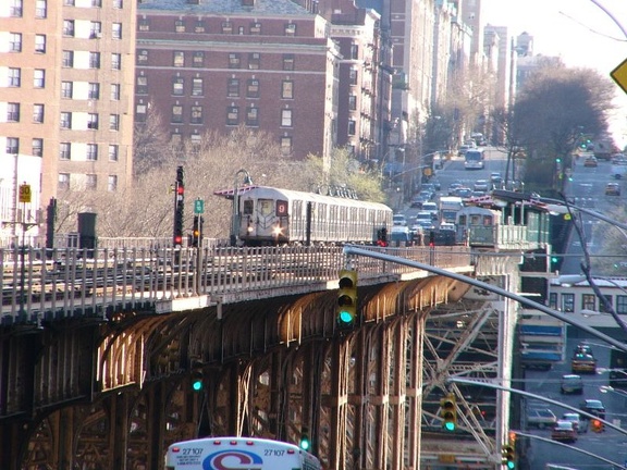 R-62A train @ 125 St (1) on the Manhattan Valley viaduct. Photo taken by Brian Weinberg, 4/16/2004.