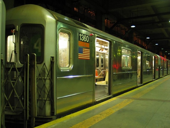 R-62 1360 @ 148 St-Lenox Terminal (3). Photo taken by Brian Weinberg, 5/17/2004.