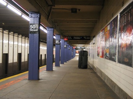 Looking south along the downtown lower level platform @ 50 St (E). Photo taken by Brian Weinberg, 5/30/2004.