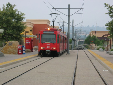 San Diego Trolley Siemens-Duwag LRV #2004 @ Santee Town Center. Photo taken by Brian Weinberg, 6/6/2004.