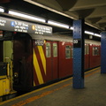 R-33ML 9215 @ 59 St - Columbus Circle (A/B/C/D). Photo taken by Brian Weinberg, 6/29/2003.