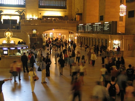 Grand Central Terminal - Main Concourse. Photo taken by Brian Weinberg, 6/29/2004.