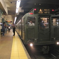 R-1 100 @ 125 St (A). Photo taken by Brian Weinberg, 8/22/2004.