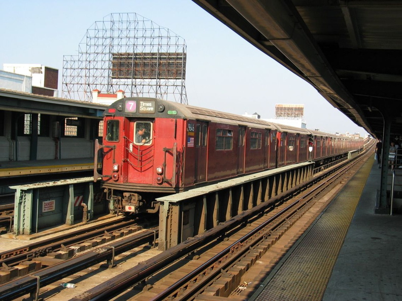 R-36WF 9646 @ 33 St - Rawson St (7). Photo taken by Brian Weinberg, 7/15/2003. IMG_1818.jpg