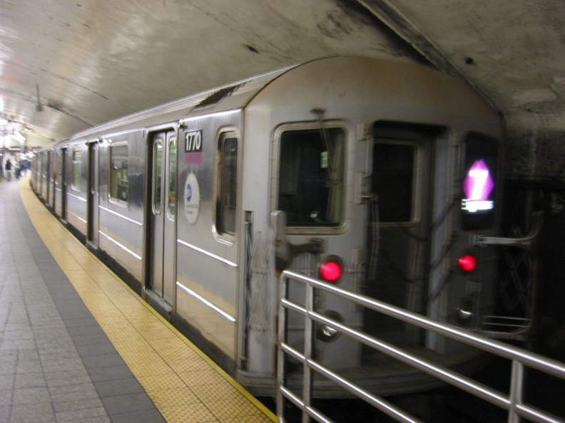 R-62A 1770 @ Grand Central (7). Photo taken by Brian Weinberg, 12/3/2004.