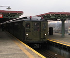 Lo-V 5292 @ Parkchester (fan trip). Photo taken by Brian Weinberg, 12/19/2004.