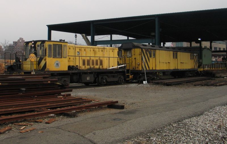 R-43 60 with R-14 5857 (now RD330) @ Westchester Yard. Photo taken by Brian Weinberg, 12/19/2004. IMG_2198a.jpg