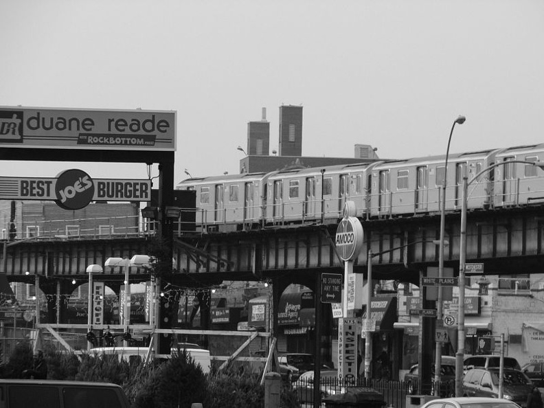 R-142A @ Parkchester (6). Photo taken by Brian Weinberg, 12/19/2004. P1000738bw.jpg
