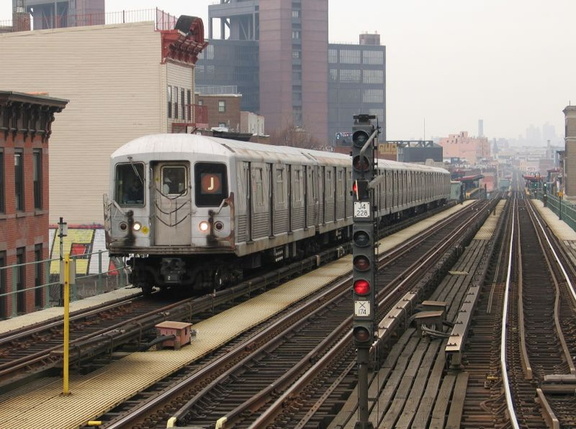 R-42 4838 @ Myrtle Av (J). Photo taken by Brian Weinberg, 1/3/2005.