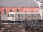 R-46 5880 @ Smith-9th St (F). Photo taken by Brian Weinberg, 1/3/2005.
