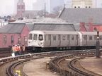 R-46 5880 @ Smith-9th St (F). Photo taken by Brian Weinberg, 1/3/2005.