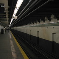 Looking south on the NB platform @ 23 St (F/V). Photo taken by Brian Weinberg, 07/29/2003.