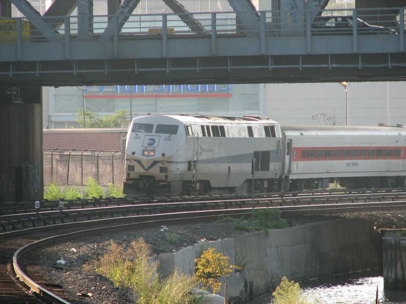 MNCR P32AC-DM 220 and Shoreliner coach "Roger Sherman" @ Marble Hill (MNCR Hudson Line). Photo taken by Brian Weinberg, 8/17/2005. IMG_0126a.jpg
